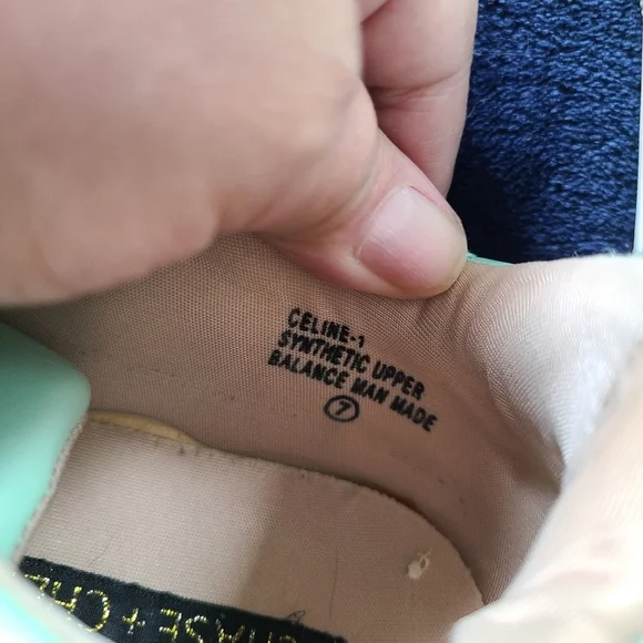 Very Cute Chase And Chloe Size 7 Fashion Sneakers - Picture 7 of 12